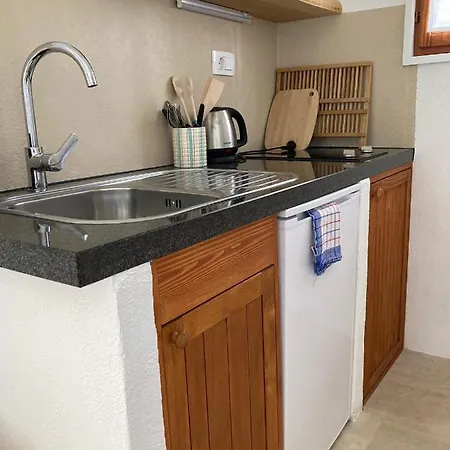 Mimoza Apartment