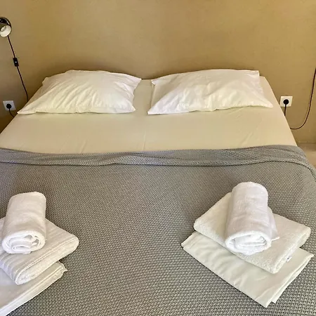 Apartman Mimoza *