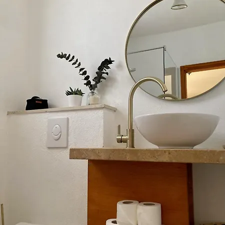 Mimoza Apartment *
